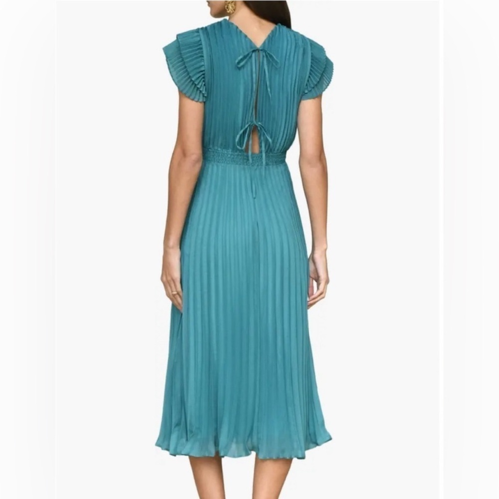Adelyn Rae Daisy Pleated Tie Back Midi Dress In Teal - Picture 2 of 7